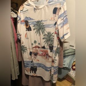 🌴Pug & VW Van Tee-710 *tee deal $25 or $20 w/offer